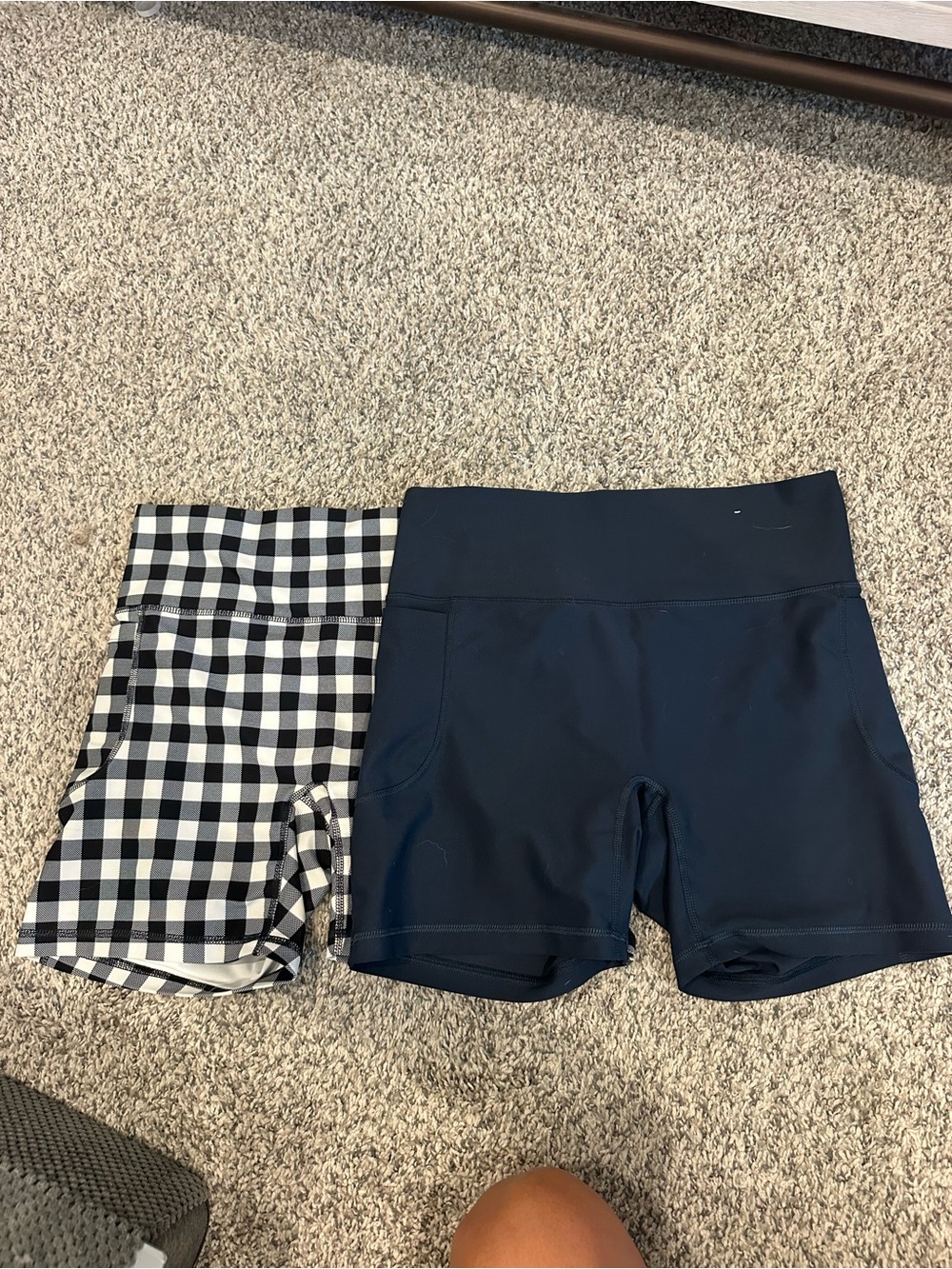 Old Navy Navy High-Waist Performance Shorts